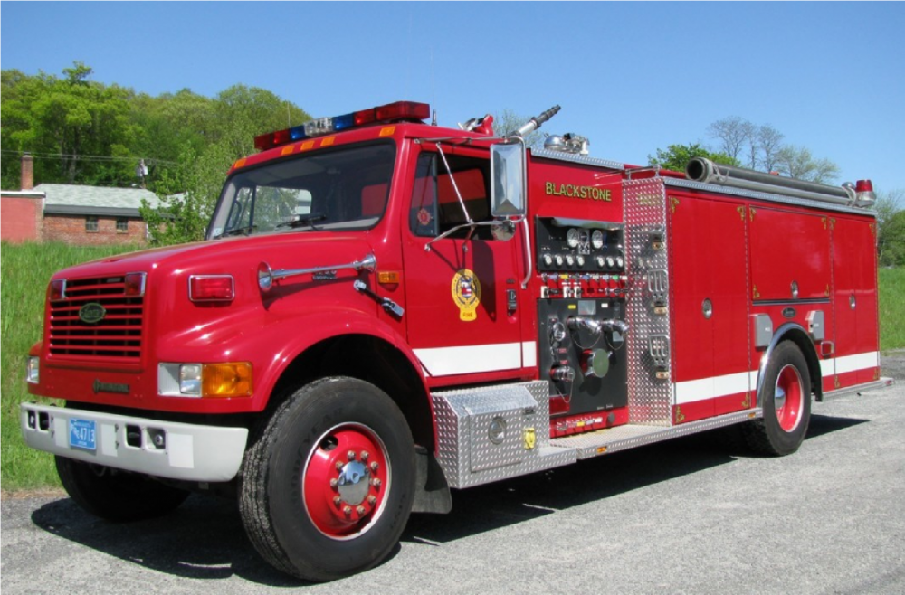 Engine 51 - 1997 International Luverne Pumper